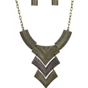 Bronze vintage three tier necklace set